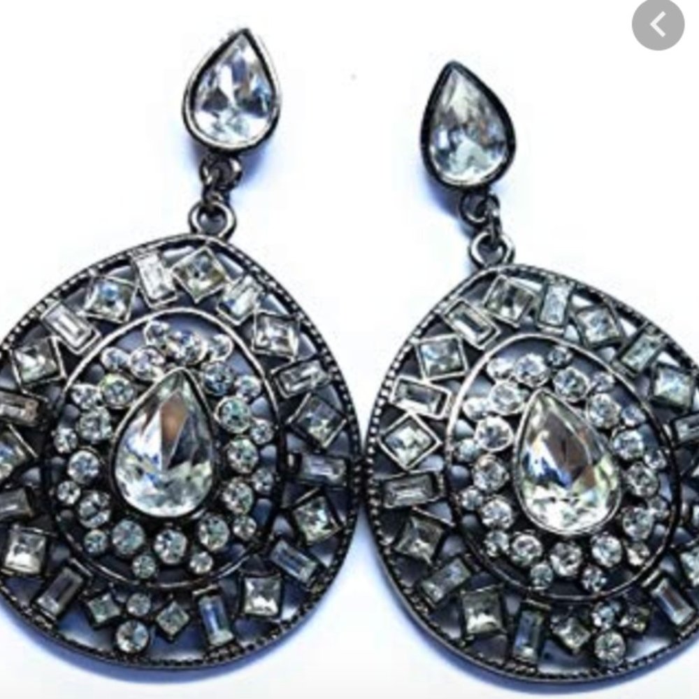 3/$35 Premier Designs Stellar Hematite Earrings
